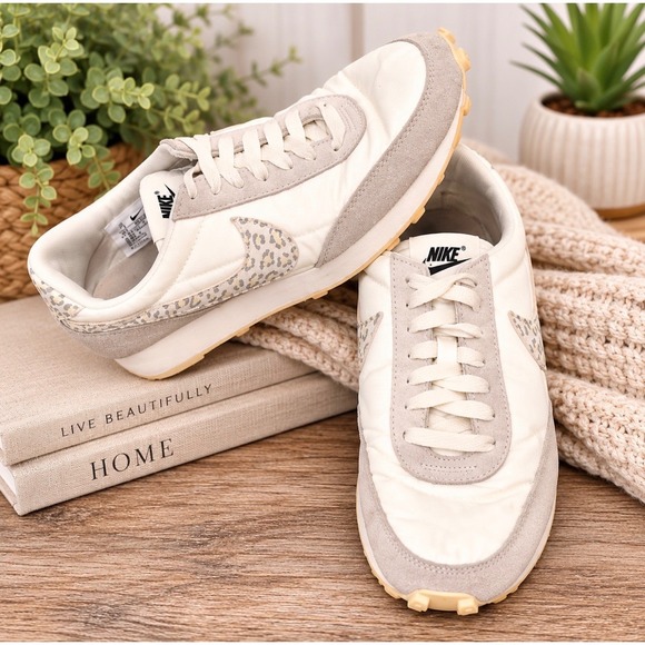 Nike Shoes - Nike Daybreak SE Leopard Sail Canvas Grey Suede DM3346-100 Women's Size 7.5